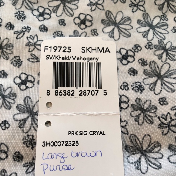 Coach Park Signature Carryall - Picture 13 of 13